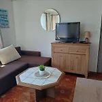 Goscinne U Ewy Δωμάτια σε οικογενειακή κατοικία Białogóra